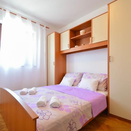 Apartment Natasa Novi Vinodolski Quarto foto